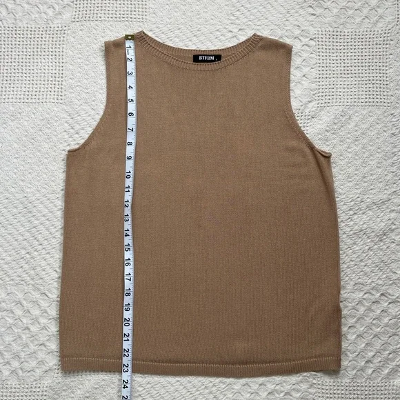 Tan Sleeveless Sweater Vest - Picture 5 of 6